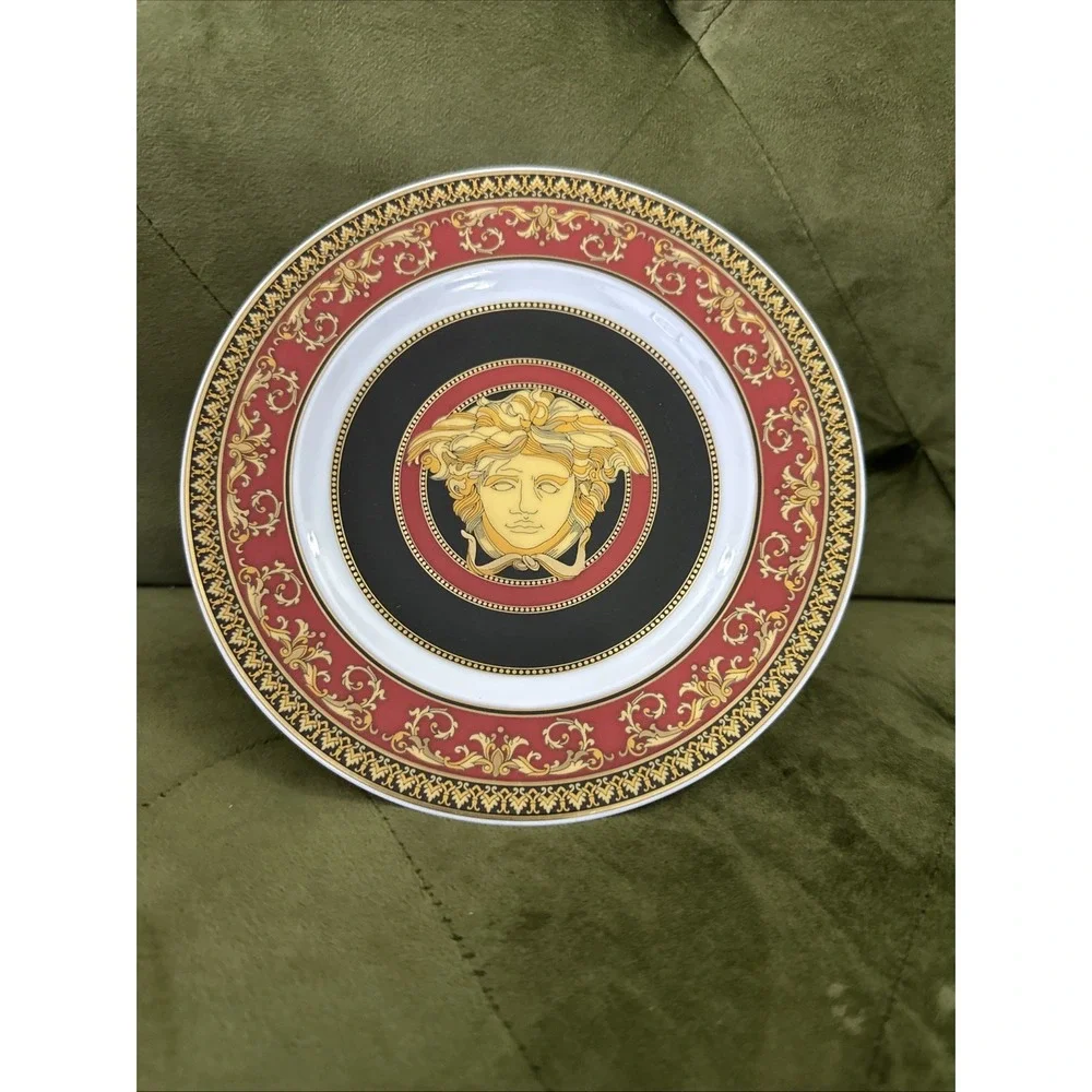 Versace Medusa‎ Bread and Butter plate 7inch w/ Gold Rosenthal Germany